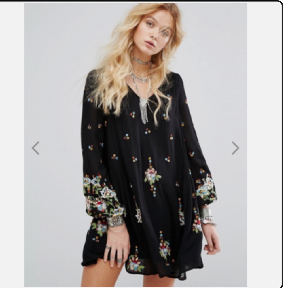 Free People Oxford Embroidered Black Shift Dress Open Back Boho small